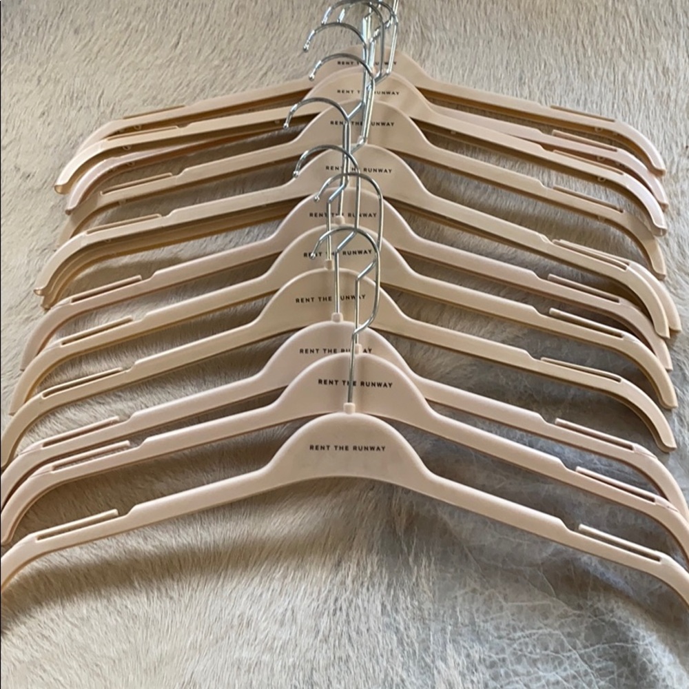 Dozen Rent the Runway Hanger Set